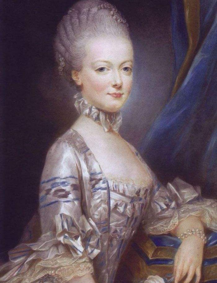 “赤字夫人”法兰西王后玛丽:百姓没面包吃,为啥不吃蛋糕?