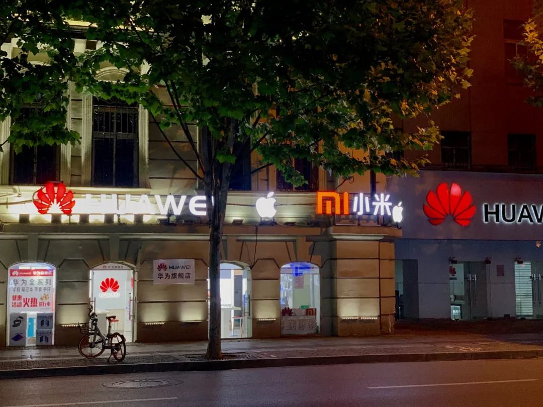 曾经与小米华为齐名的国货手机,酷派曾经发布的手机