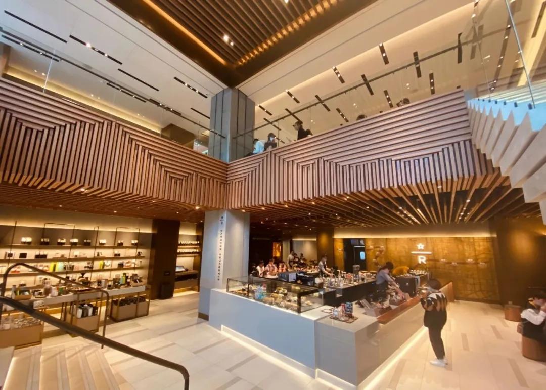 探店星巴克臻选,星巴克臻选店探店