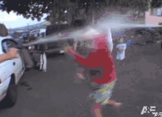 缇庡浗鐘姜鐚庝汉,缇庡浗璧忛噾鐚庝汉鎶撴崟缃姱骞插噣鍒╄惤