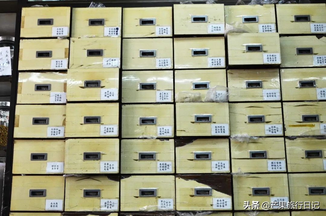 昔日繁华的澳门如今人少,澳门旧街