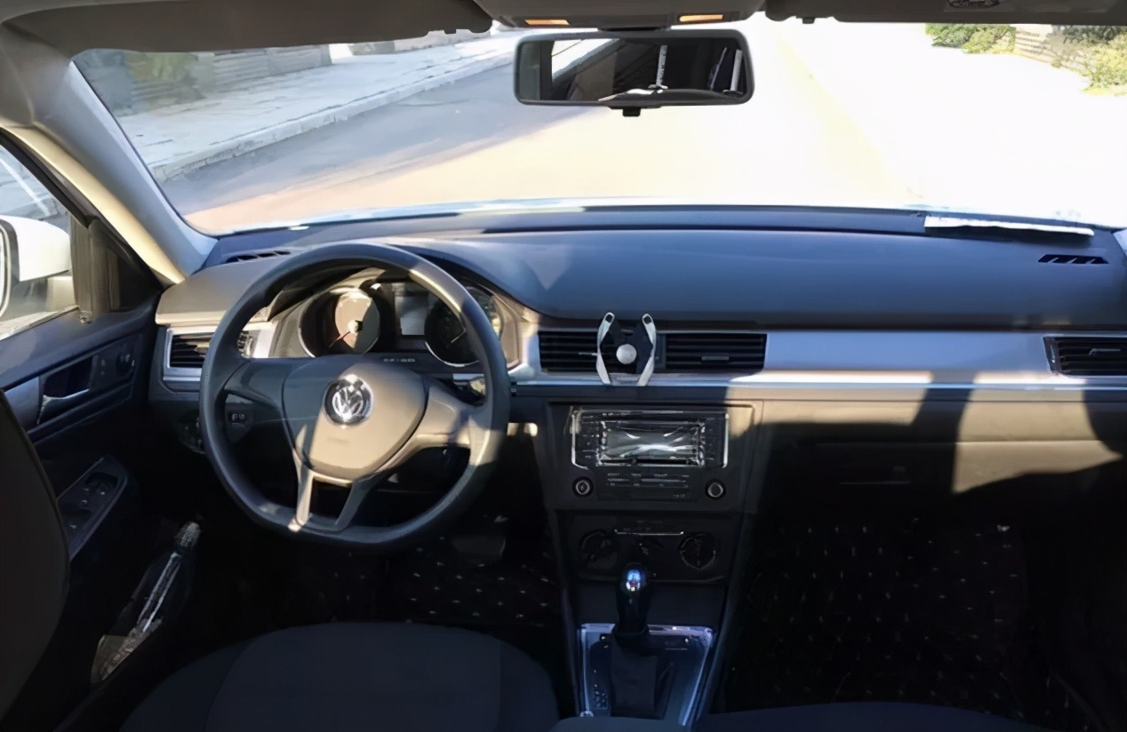 4s店19款宝来传奇为什么便宜,宝来2020款1.5t自动传奇二手价格