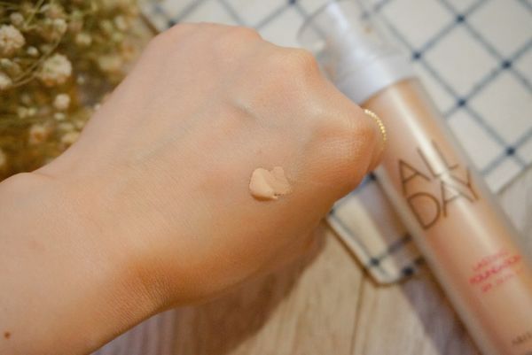 200元以下不暗沉的好用的粉底,超级便宜但好用的粉底液