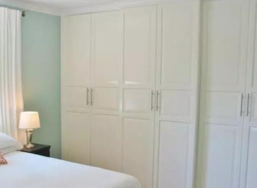 衣柜门变形要怎么恢复,衣柜门变形找谁处理