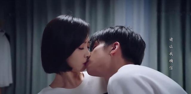 谭松韵吻戏初吻给了谁,谭松韵和晏紫东微博互动