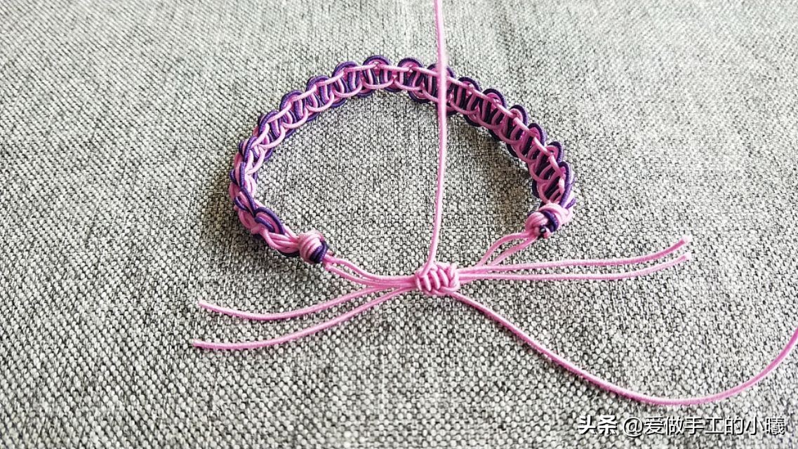 手链编绳女款2022年新款爆款手链,编绳手链简单又容易又好看的方法