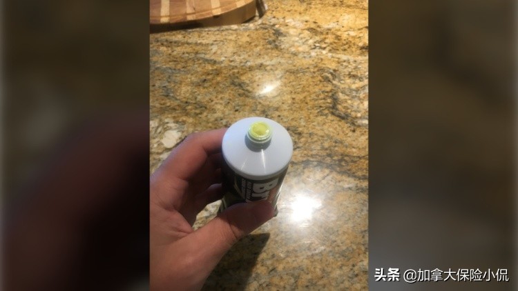 CanadaPost破纪录！多伦多小哥收到8年前快递包裹