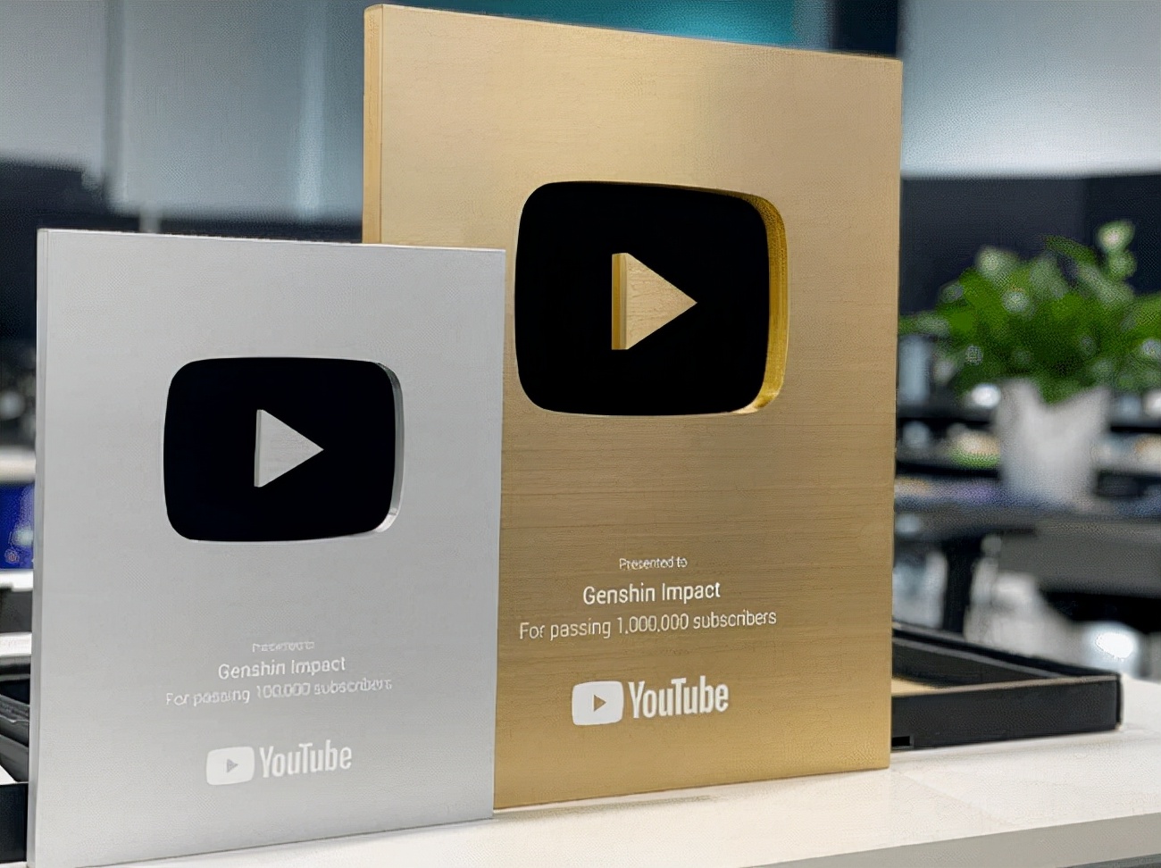 《原神》等二次元产品发力暑期档,《云上城之歌》空降收入榜