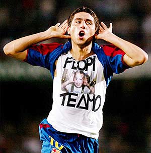 天下足球关于球队的文案,天下足球文案球星自己看过吗