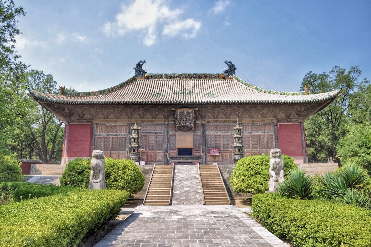 今天看到一个问题，问的是“山西运城真的很穷”，让我很诧异