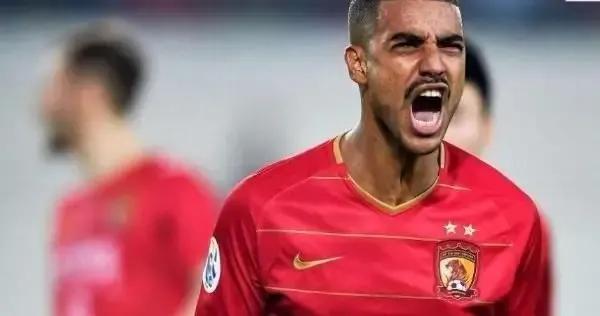 国足小组赛情况,国足中卡之战