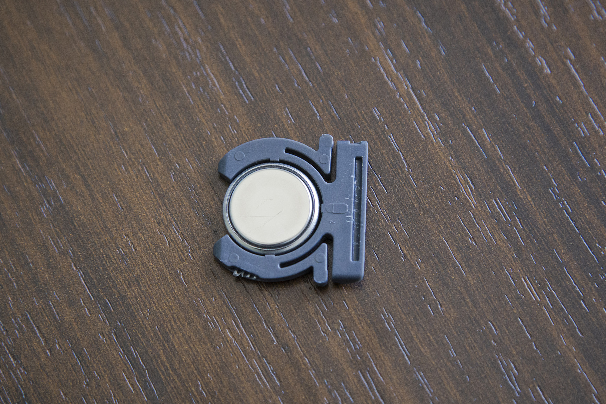 不用电池的无线键盘,罗技k750solar太阳能无线键盘评测