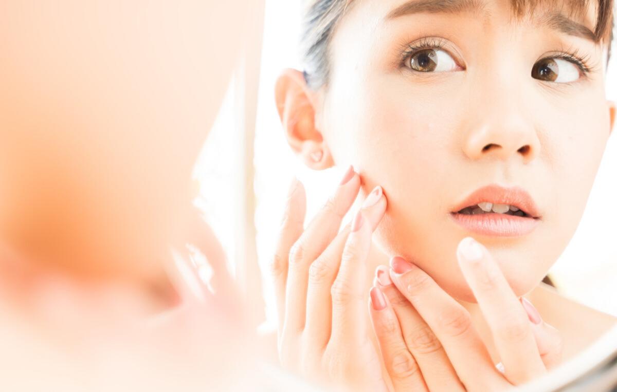 毛孔粗大又有痘痘如何改善,毛孔粗大有痘痘如何护肤