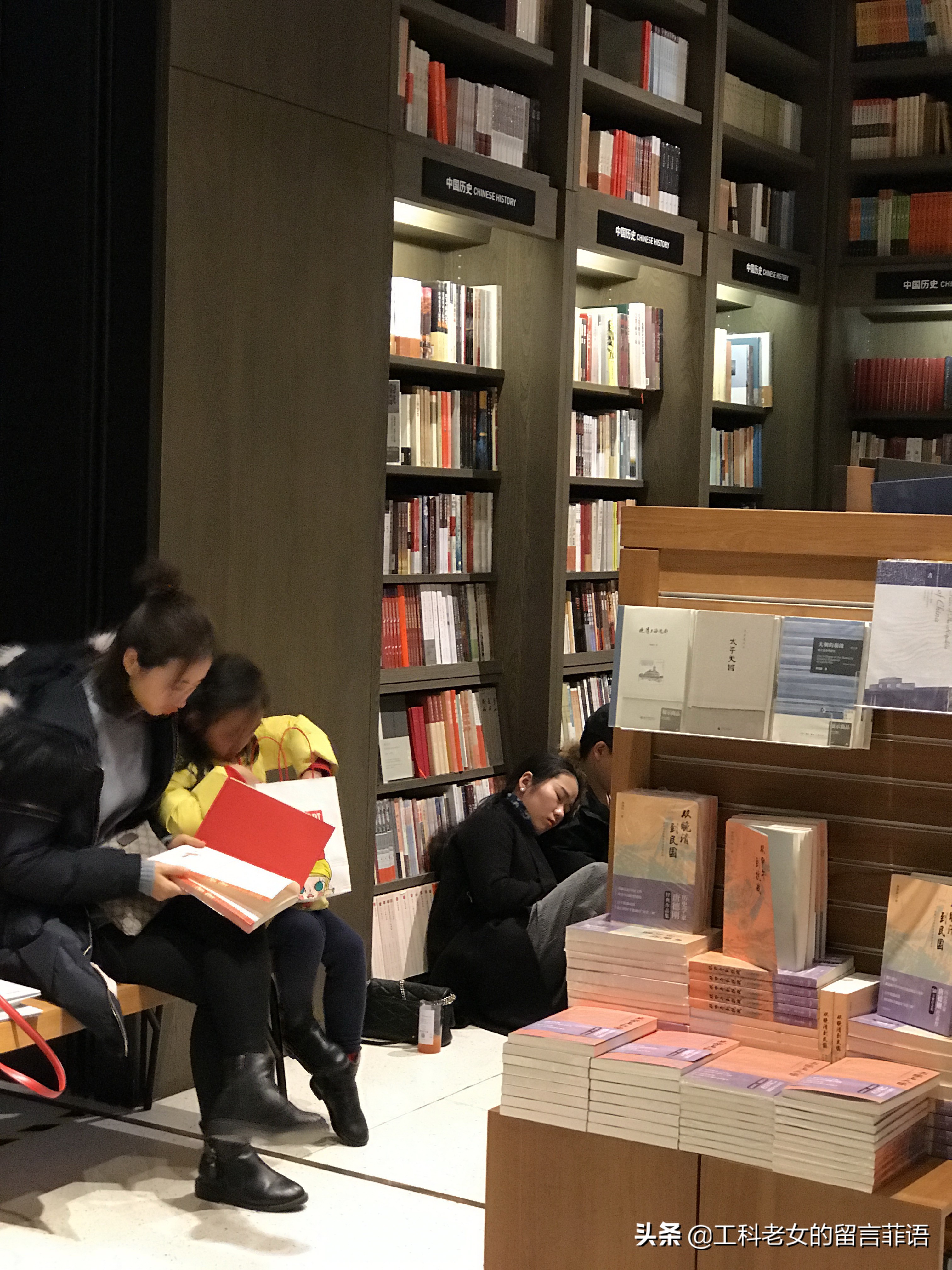 苏州诚品书店和台湾诚品书店,苏州诚品书店特有的书