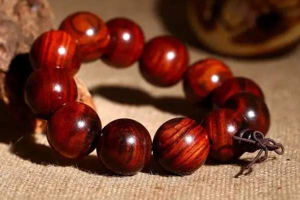 文玩顶级手串排行榜前十名,文玩手串排行榜前十名金刚