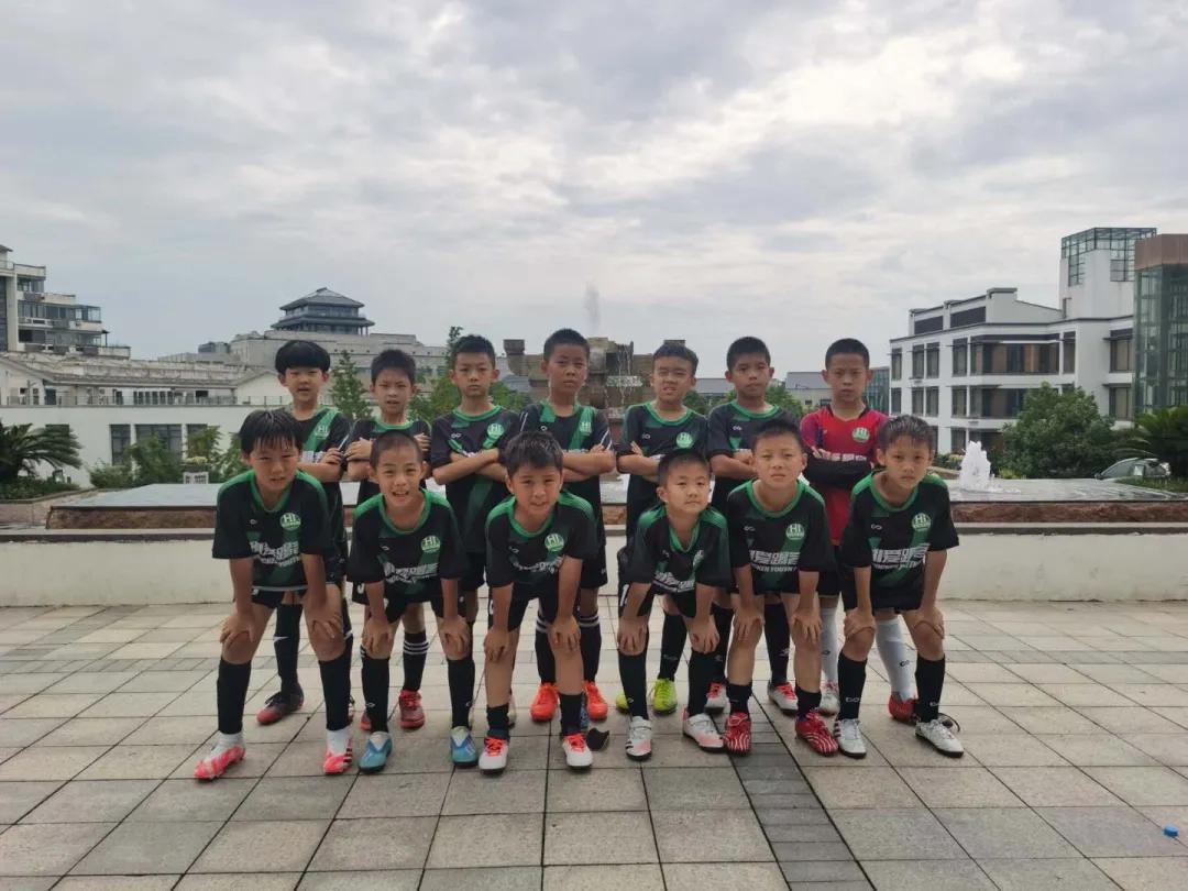 群英荟萃可以一期全拿完吗,群英荟萃重复获得多少盒子