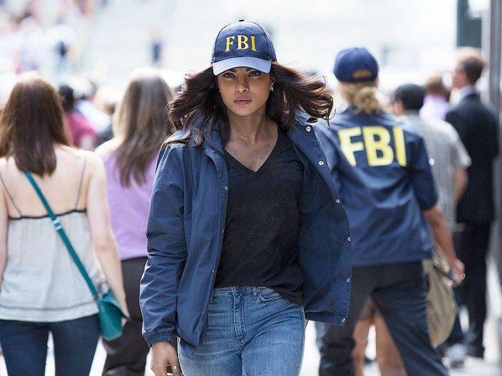 普里扬卡乔普拉海边照,普里扬卡乔普拉电影