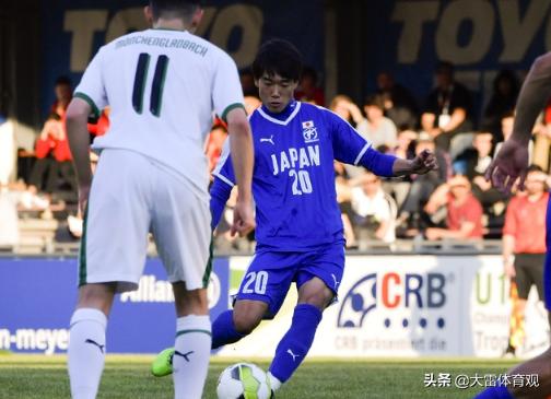 足球青训打学生,足球青训队很强吗