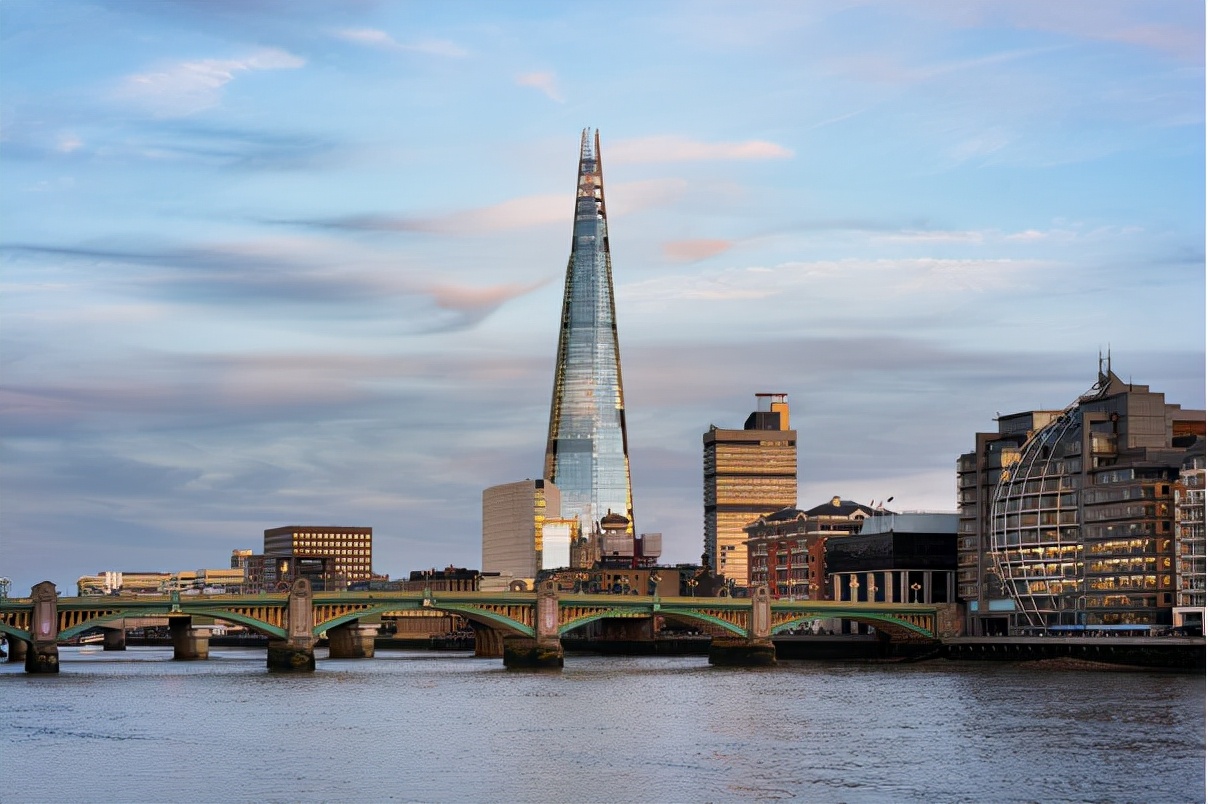 住进云端!这15家酒店都有“王”的视野