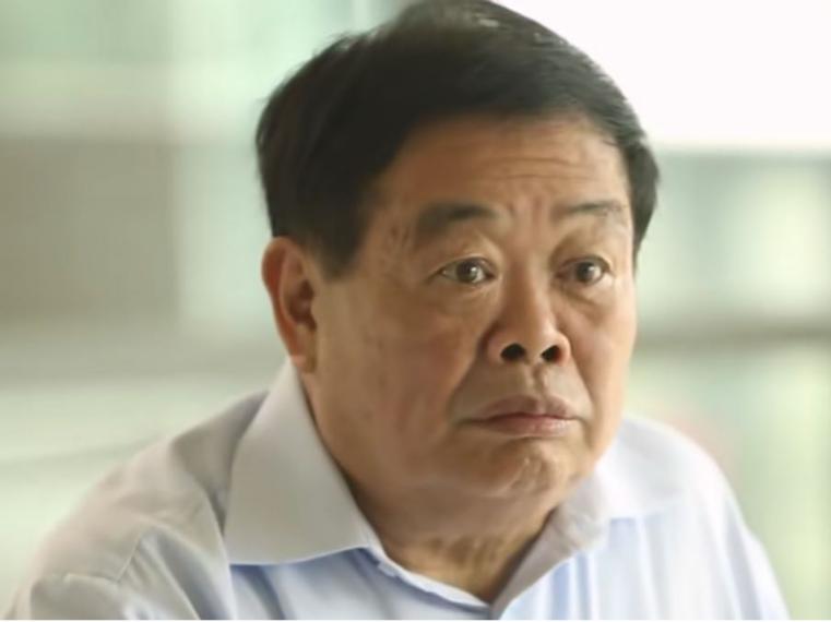 曹德旺的成功是靠他哥哥吗,曹德旺初次创业谁拉了他一把