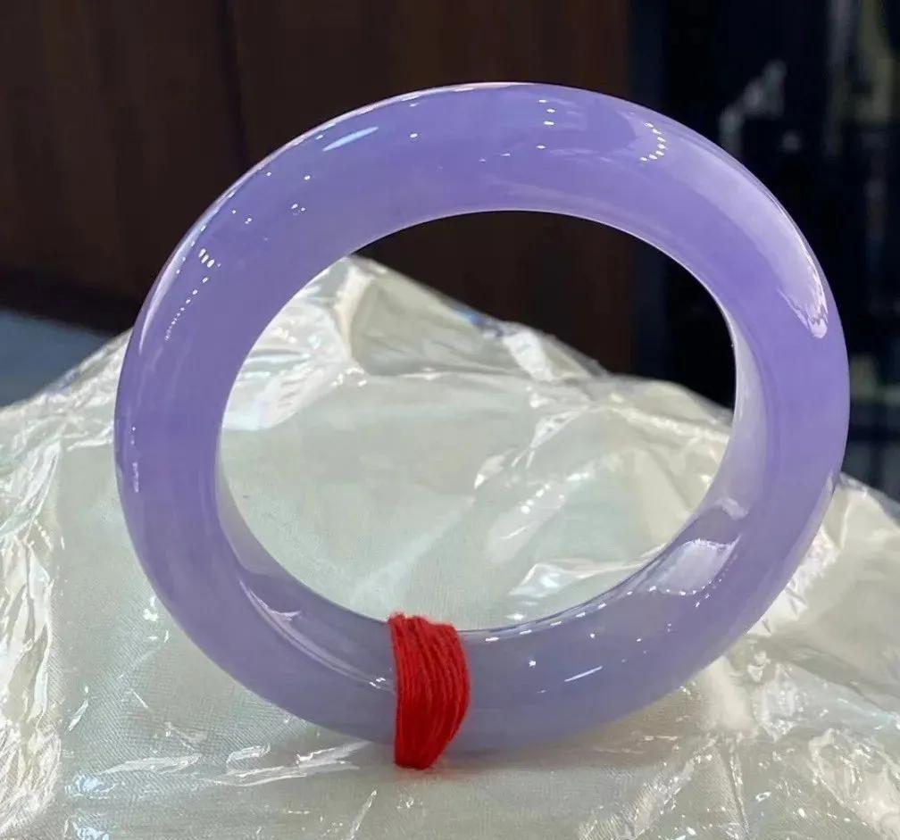 婆婆送的老翡翠手镯,婆婆送百年翡翠手镯