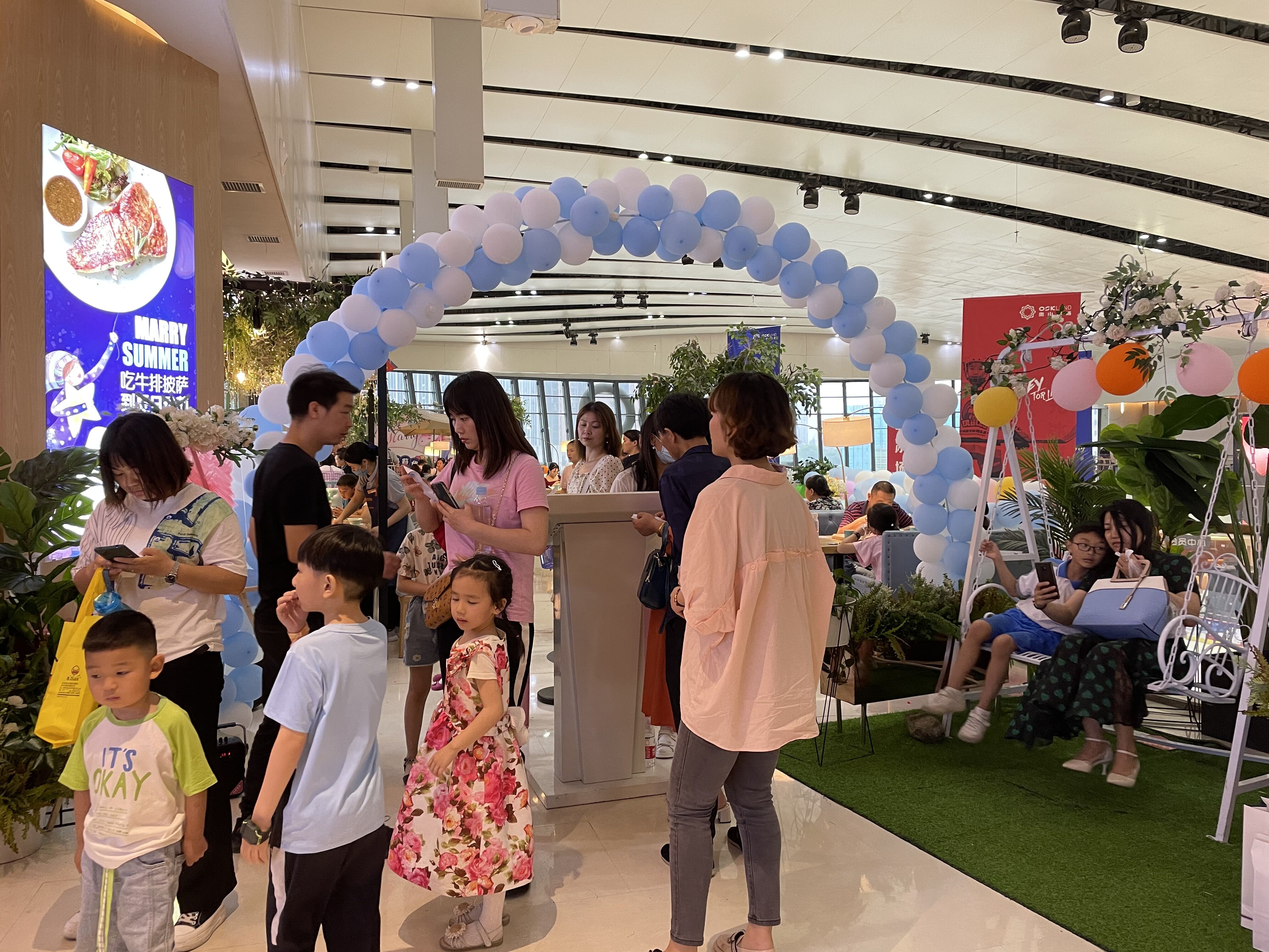 加盟夏日玛莉多少钱,夏日玛莉西餐厅加盟咨询预约