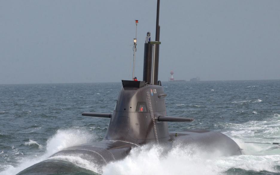 漫谈潜艇指挥塔,潜艇为什么要有指挥塔