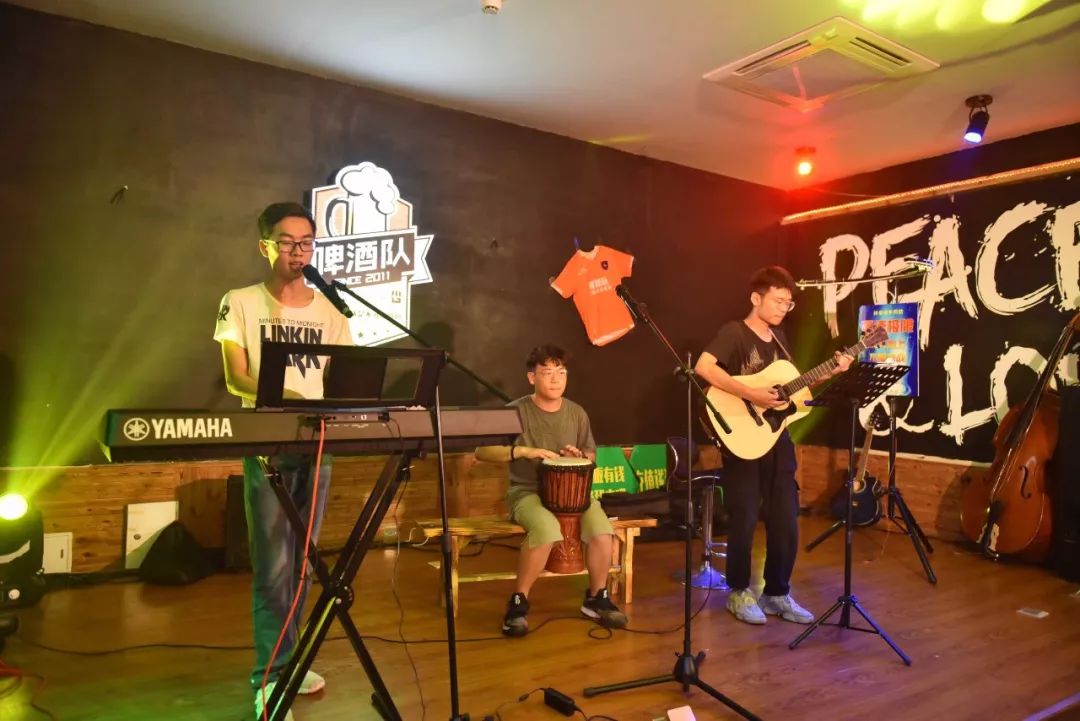 金沙滩音乐主题酒吧,西海岸啤酒城音乐