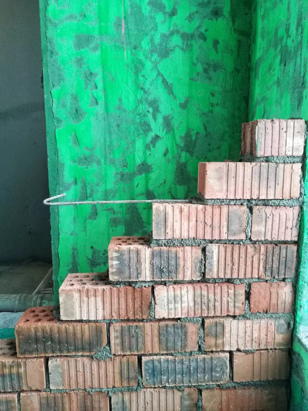 墙固的作用及施工方案,墙固与墙锢的区别是什么