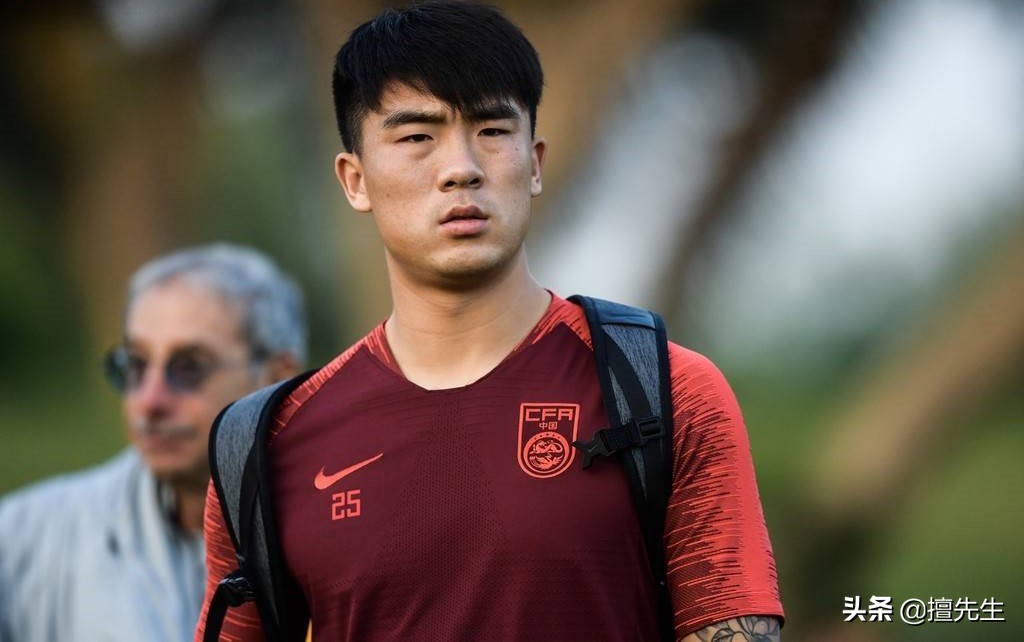 石柯犯规动态图片,石柯恶意犯规