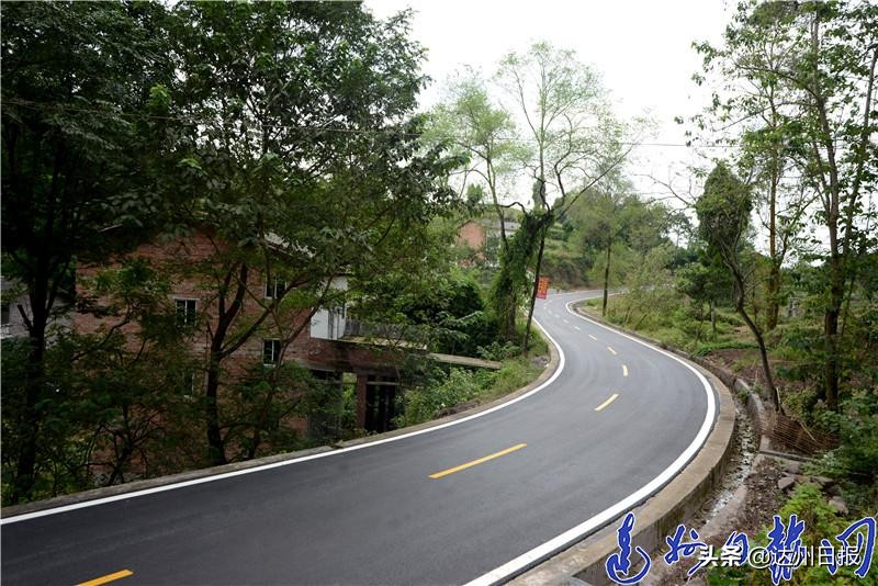 一路有四季，十里不同天，宣汉“三墩乡大窝村村道”获评首届“全国美丽乡村路”