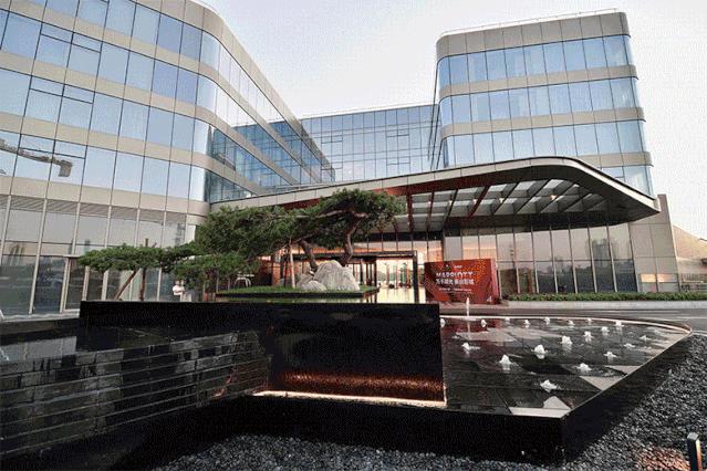 赛过活神仙的上一句,赛过活神仙逍遥自在