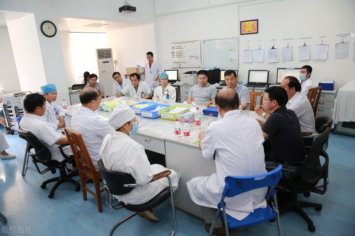 以为是咽炎结果查出喉癌,以为是咽炎发现肺癌