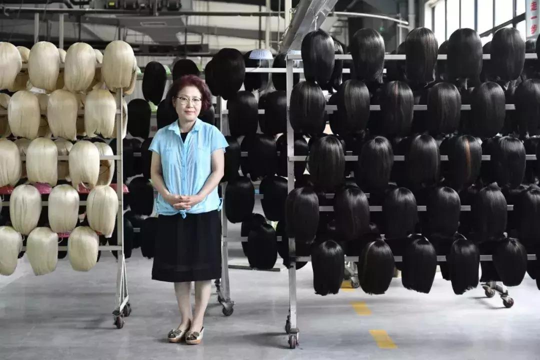 维多利亚贝克汉姆的发型,维多利亚贝克汉姆当年的时尚