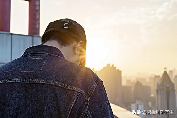 高中生患艾滋病的几率有多少,中学生得艾滋病