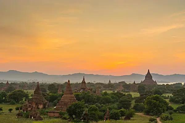 缅甸是佛教国度，在这里，信仰是一种内心的静谧与修养