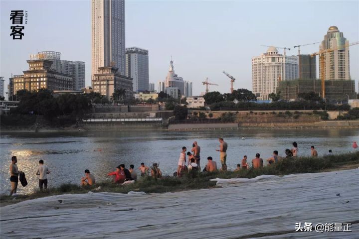 跑腿小哥自述,跑腿的小哥