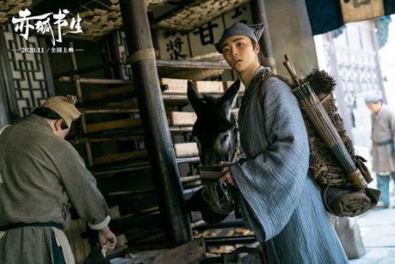 陈立农赤狐书生采访,陈立农赤狐书生翻跟头