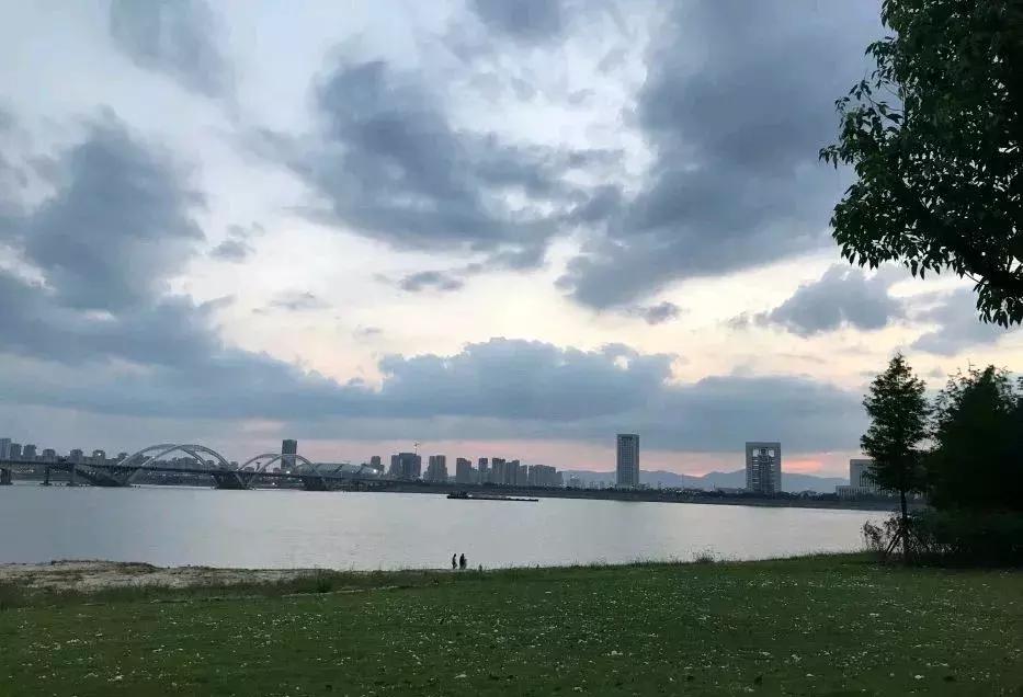 南昌附近一日游的景点有哪些,南昌旅游景点推荐一日游