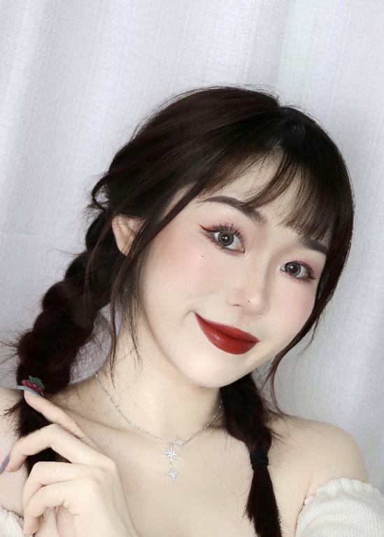 兰瑟致青春炫色唇膏哪个颜色好看,兰瑟真丝丝柔锁色唇膏306号