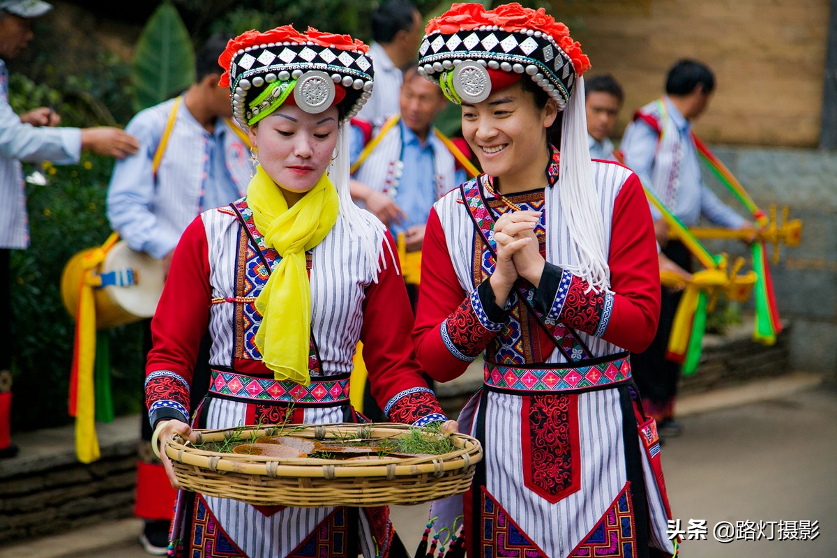 云南西双版纳周边适合养老的地方,云南适合旅居养老的几个悠闲小城