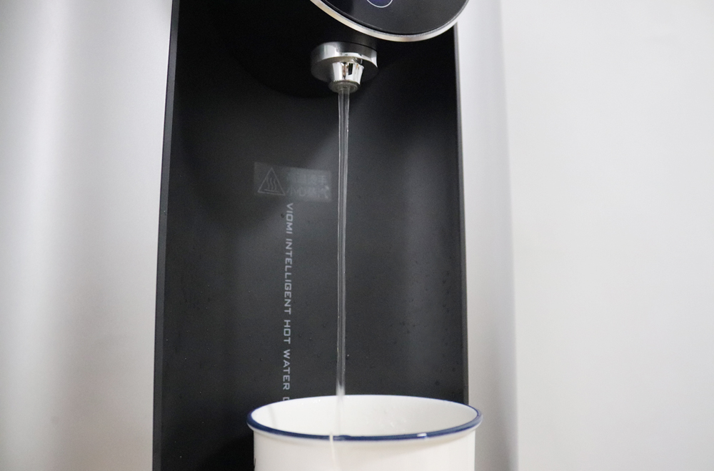 承包你全年的开水供应云米1秒即热管线机使用体验