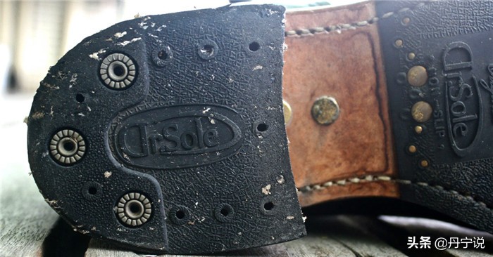 固特异工装靴鞋底线不怕磨断么,固特异工装靴穿着舒服吗