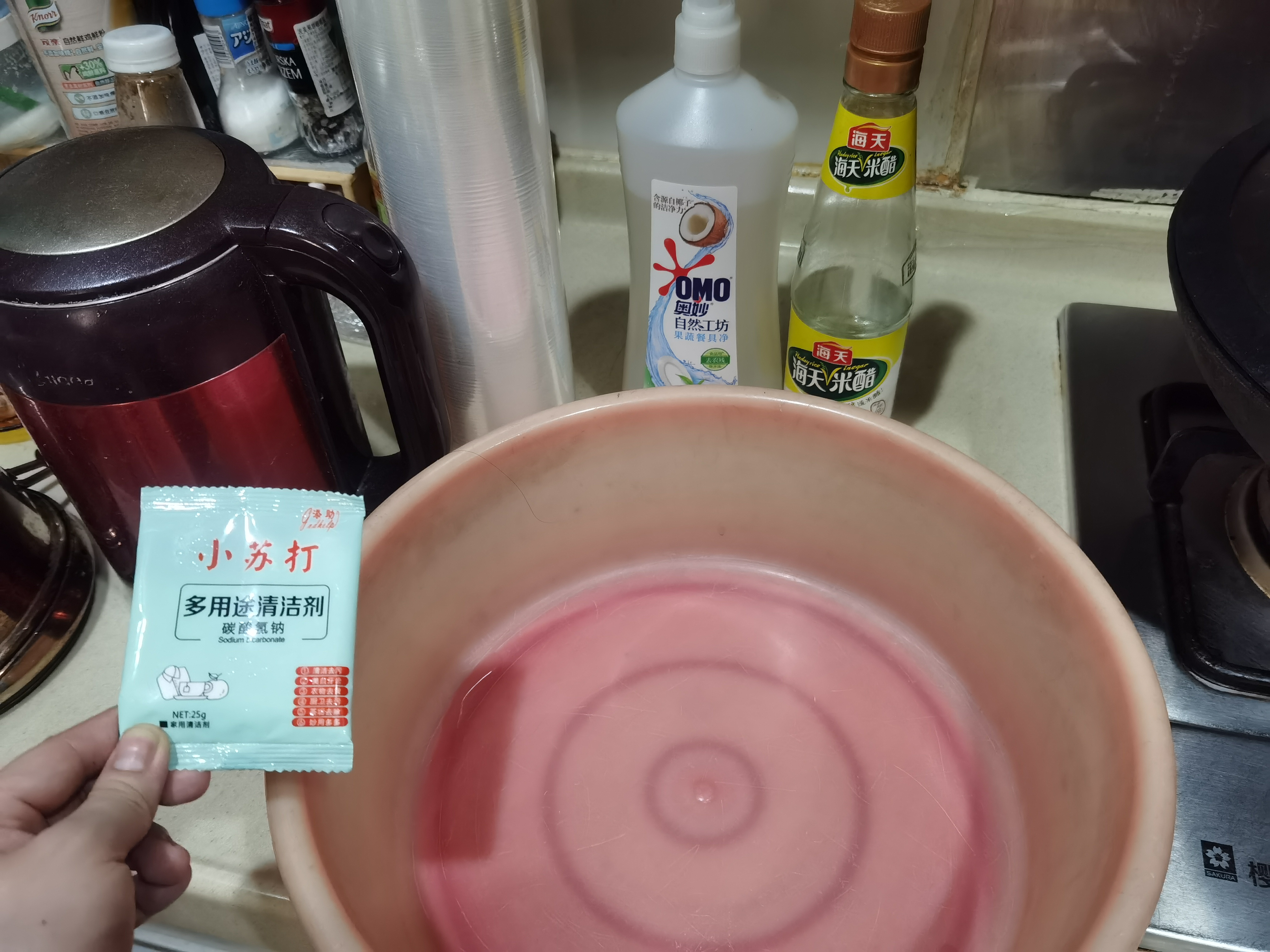 帮你省五百块钱的方法,一招教你油烟机怎样清洗更便捷