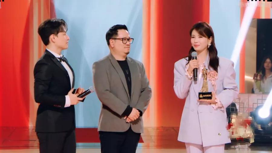 我是女演员：当众表演“侵犯香妃”博眼球，这综艺真丢女演员脸