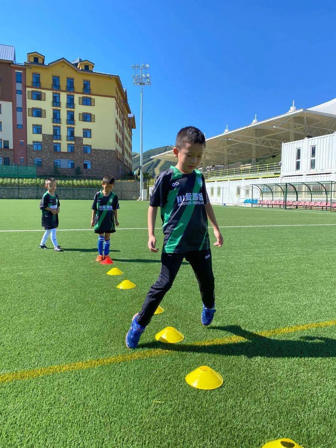 太舞足球训练营,太舞冬季训练营