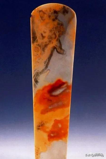 古玉孔道内外包浆沁色一致,古玉有沁色好还是无沁色好