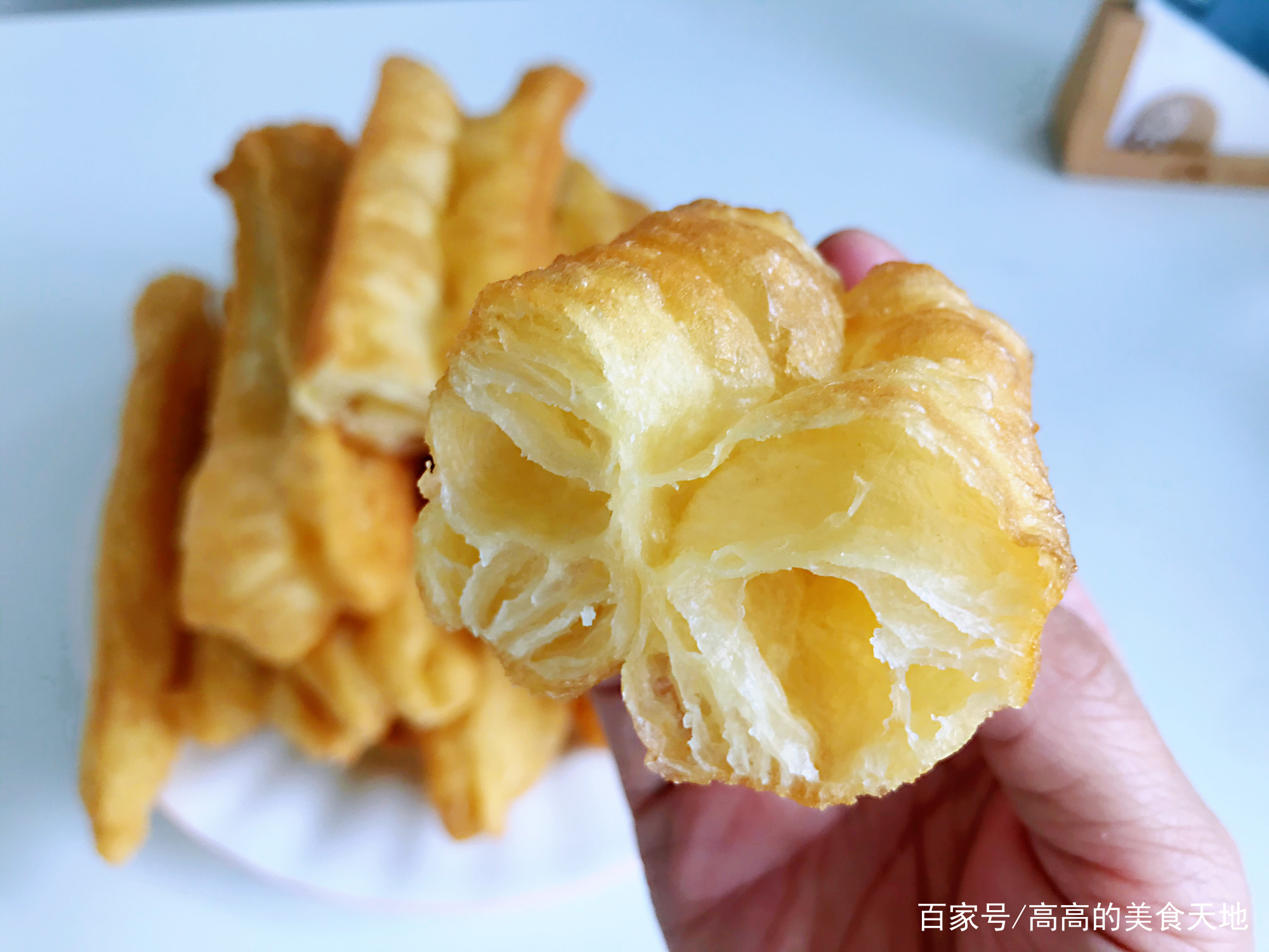 花1000学的炸油条做法,香酥油条配方和制作方法