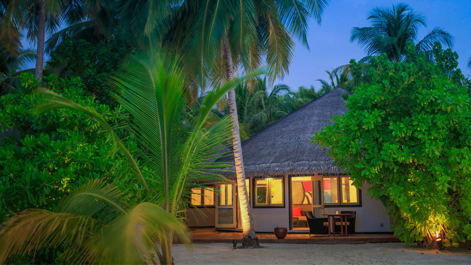 双层梦幻水屋，你要的马尔代夫性价比最高六星岛