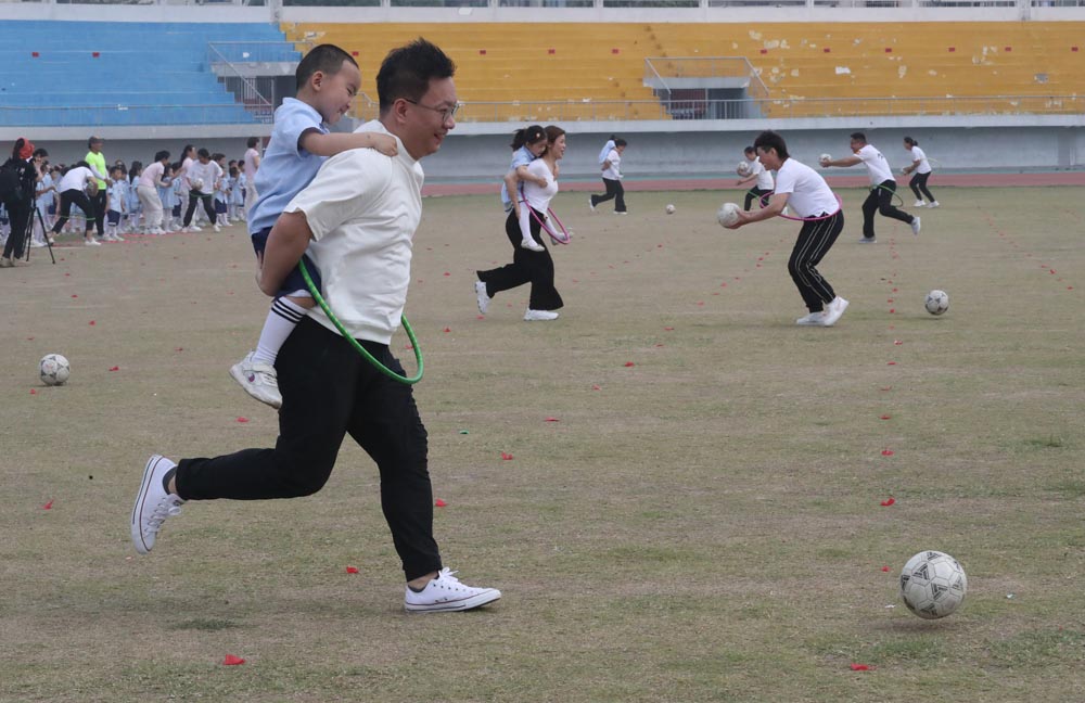 庆六一儿童节足球友谊赛,庆六一大型亲子活动